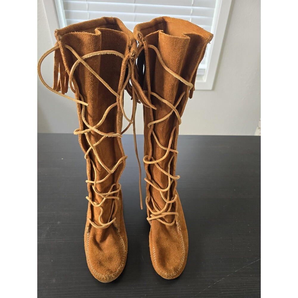 Minnetonka Knee High Moccasin Boot Fringe Brown Suede Fringe Size 7 NWOB BOHO